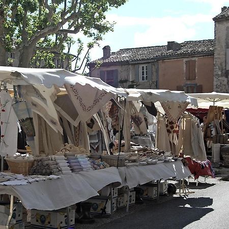 Cyprès du Paradis à Gordes Exterior foto